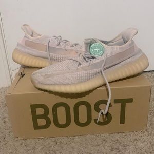 Size 13 YEEZY BOOST 350 V2 (STAINED) READ DESC.
